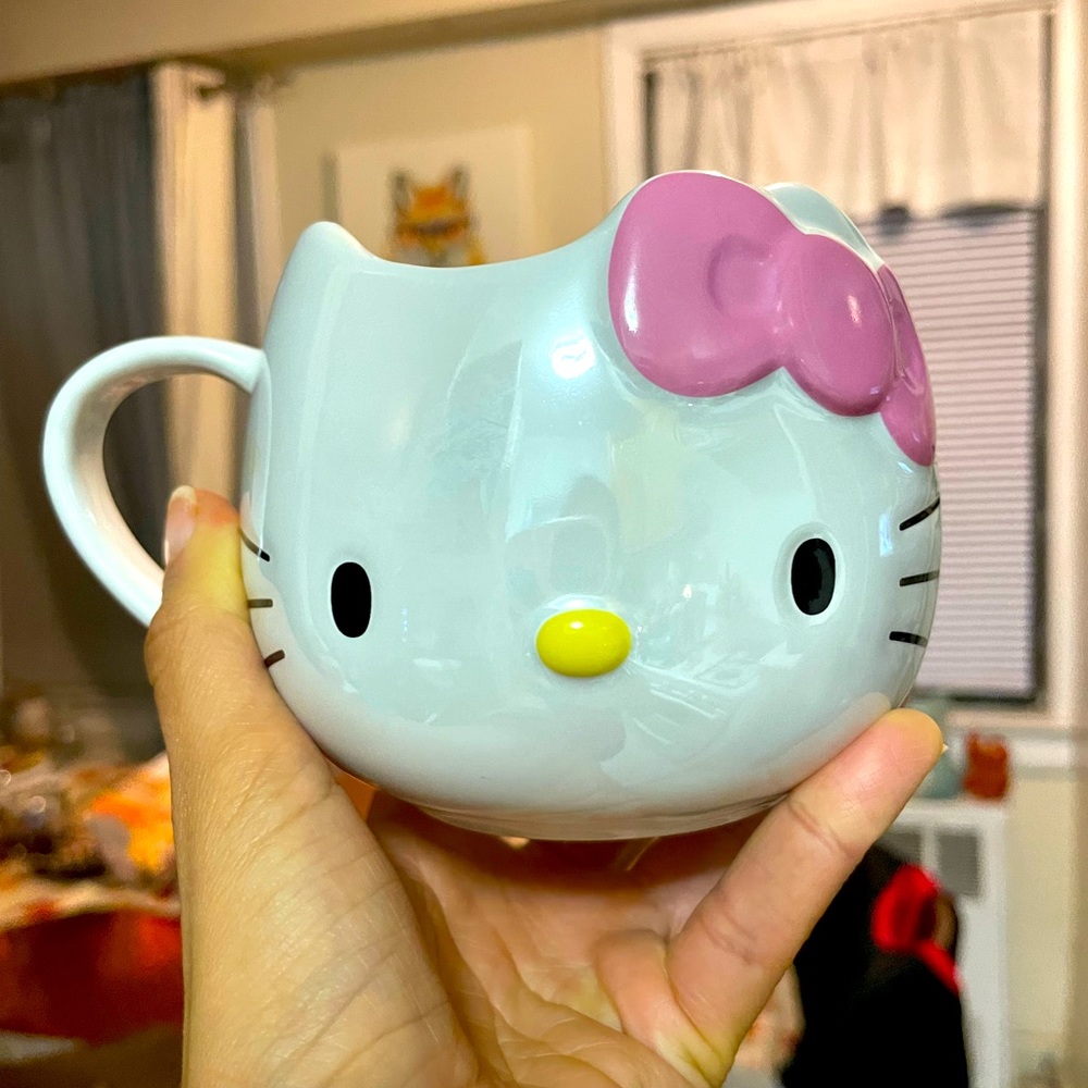 Universal studios Hello kitty mug